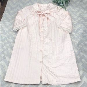 Vintage robe